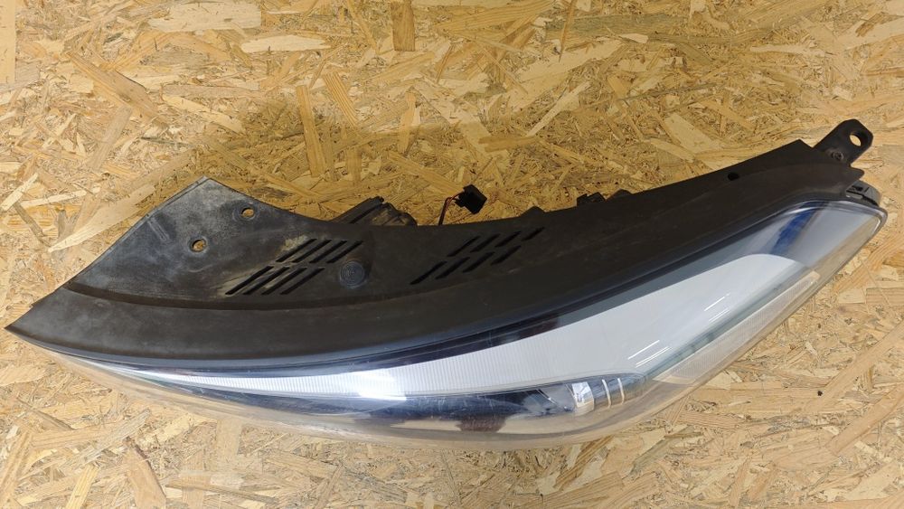 Ляв фар за Хюндай Туксон Hyundai Tucson  LED