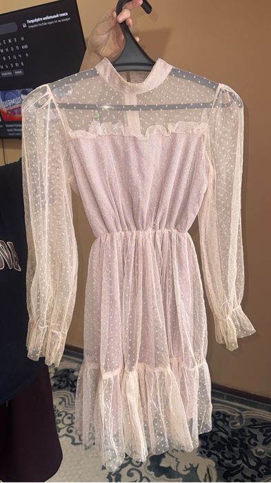 Продам платье для девочки