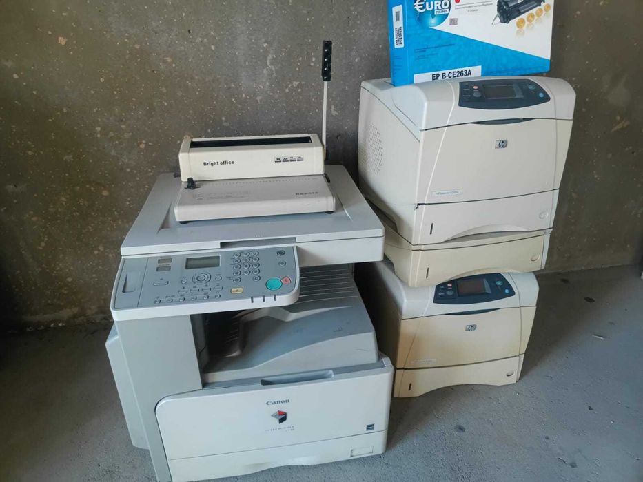 Продам срочно принтера. В рабочем состоянии