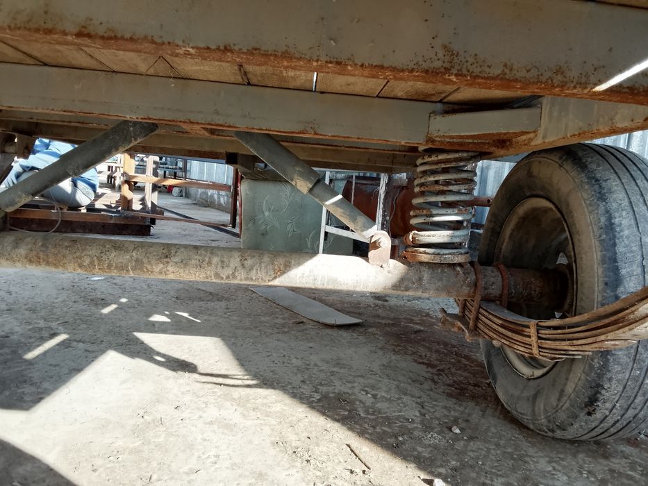 Прицеп қолдан шыққан