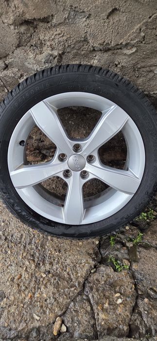AUDI A1 оригинални джанти със зимни гуми 195/50/16 6J×16 ET30 5×100