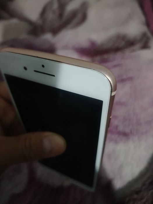 iPhone 8 Plus память 64ГБ,обмена нет