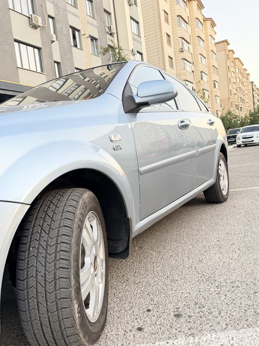 Lasetti aftomat delfen metan gaz