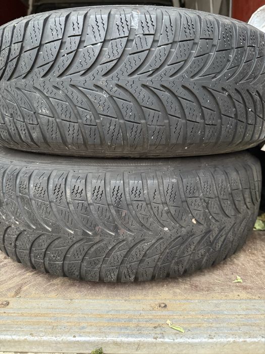 Желязни джанти с гуми и тасове за Opel Corsa