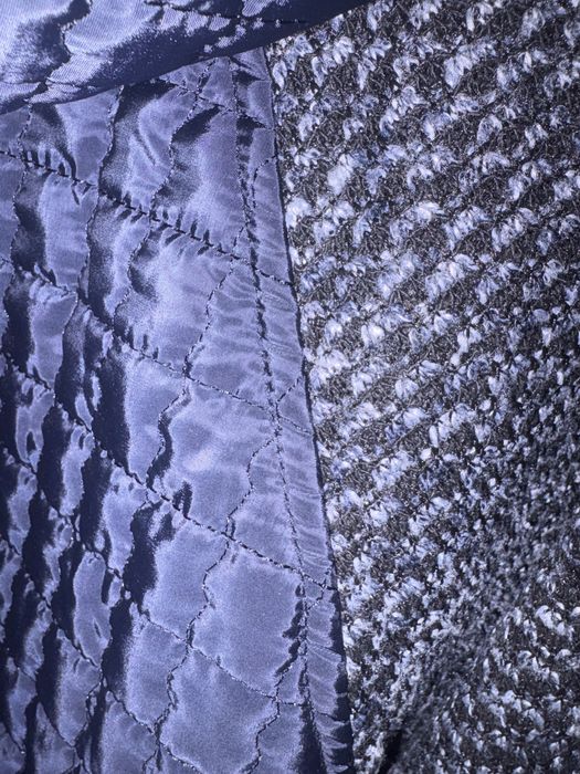 Продам ветровку за 2500 тнг