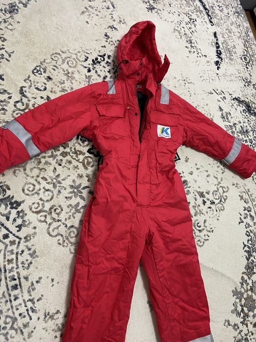 Комбинезон зимний красный