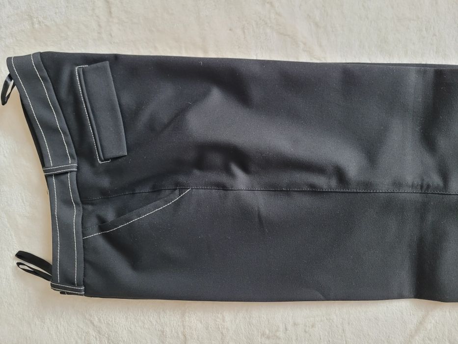 Продавам ново дамско сако номер 40цвят черен графит ..