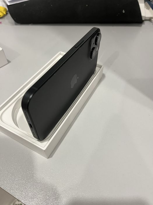 iphone 15 100% nu are semnal