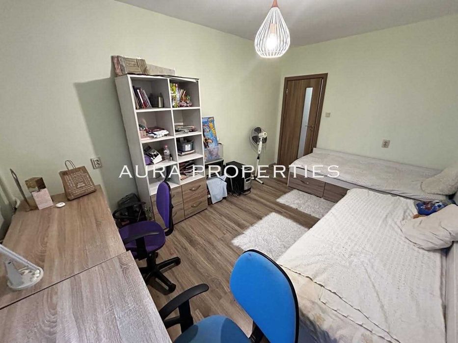 Продава се Тристаен апартамент в Разград, Освобождение - 86 кв.м за 1779 €/кв.м - Снимка #6