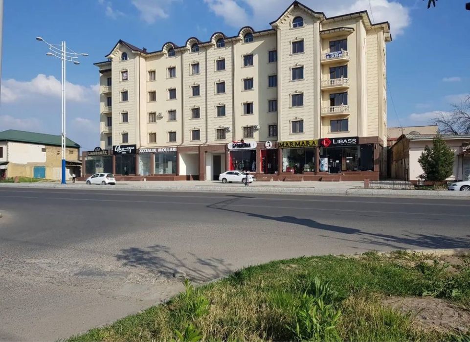 Нурафшон куча НОВОСТРОЙКА Евро ремон Обш:85 кВ.м Ор.р:Чигатой,Карзинка