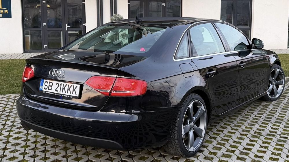 Audi A4 B8 2010 E5 Facelift 1.8 TFSI 160 CP S-Line Full Led 5300 € Neg