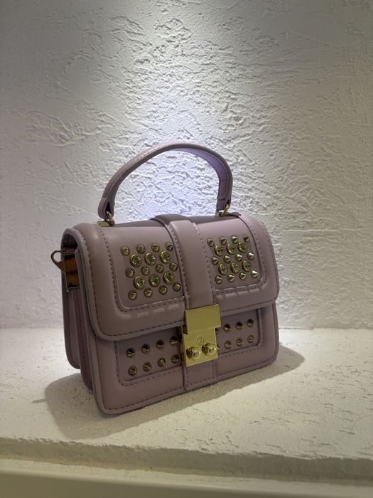 Дамска малка чантичка ART