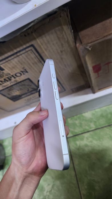 iPhone 16   128 гб