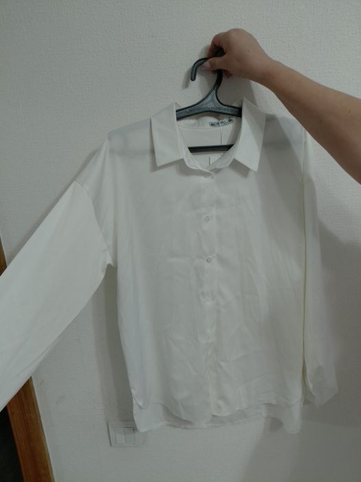 Продаю рубашку женскую