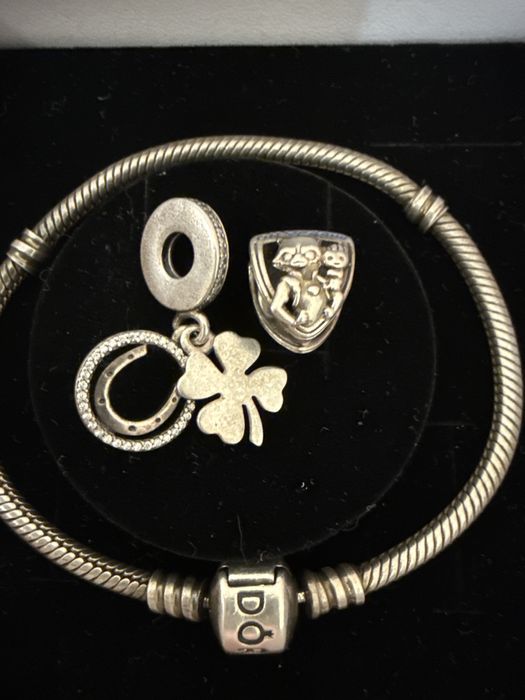 Браслет Pandora + шармы включая редкий Marvel