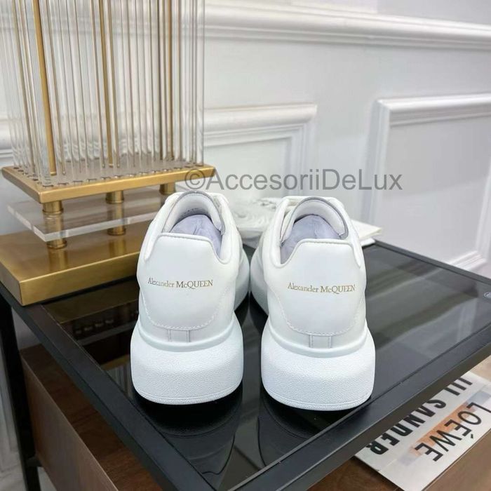 Alexander McQueen White/White Sneakers Full Box Verificare Colet
