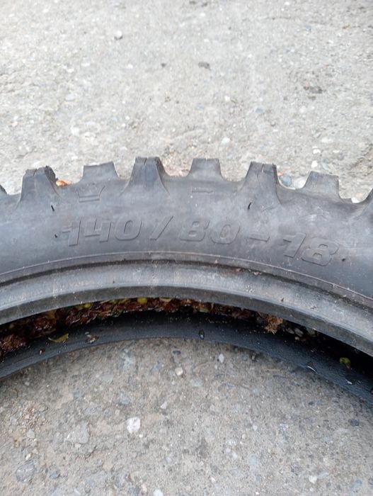 Cauciucuri enduro in stare buna