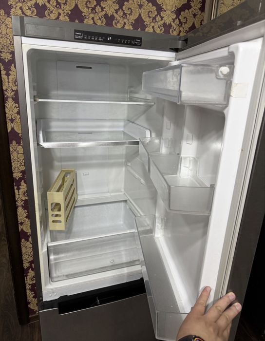 Холодилник Самсунг