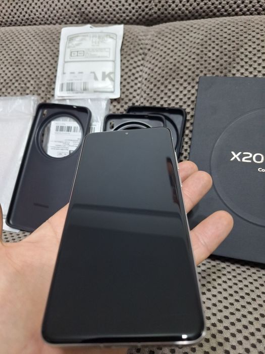 Vând/schimb Vivo X200 Pro