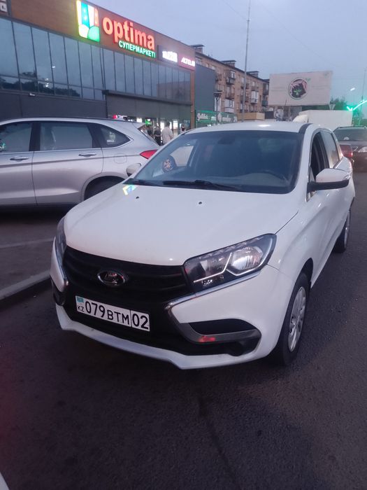 Продам Лада иксрей