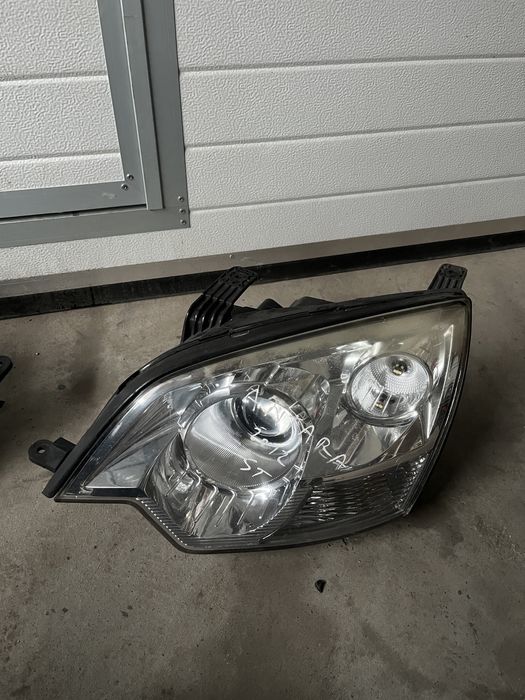 Far / faruri stânga dreapta Opel Antara 2012 cu xenon