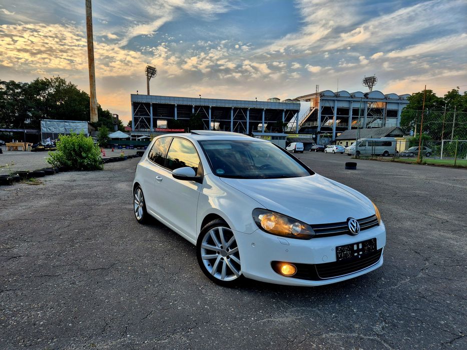 VOLKSWAGEN Golf 2010 — imagine 2