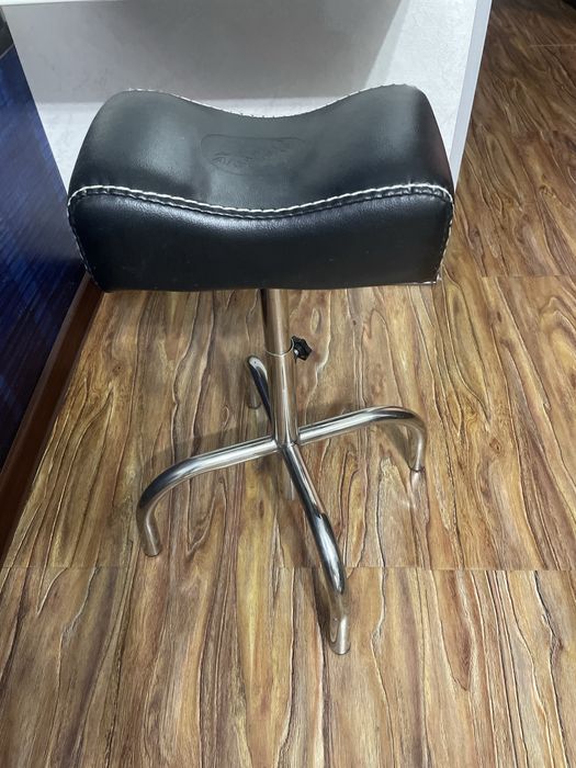 Вытяжка Boya, сухожар,подставка для ног педикюрная