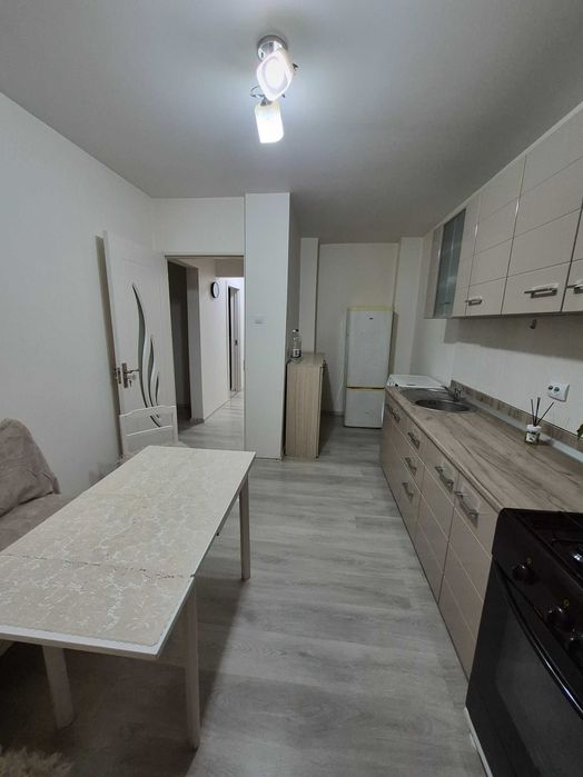 De inchiriat apartament 2 camere