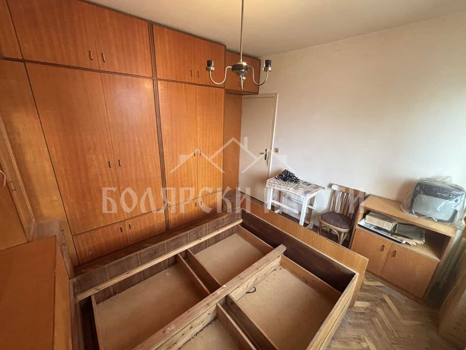 Изцяло Южен двустаен за продажба в Бузлуджа