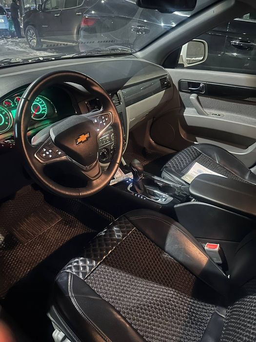 Lacetti 3 pozitsiya full sotiladi