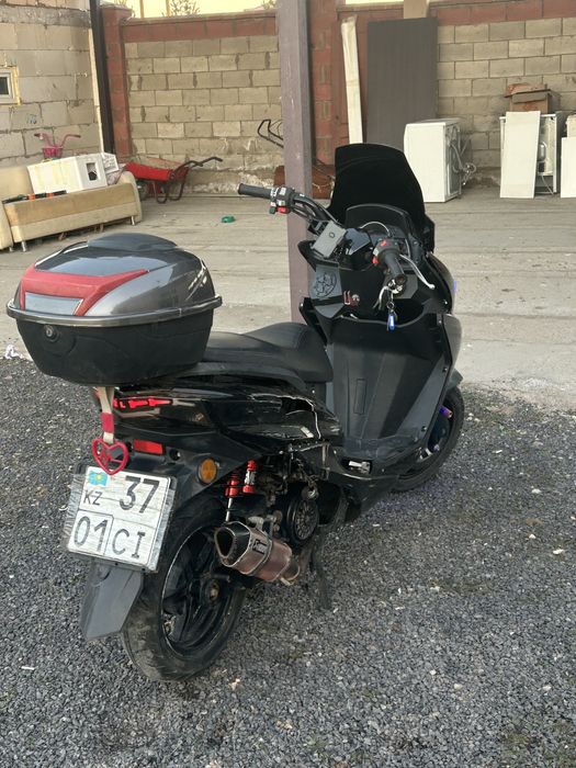 Мапед макси 175 куб