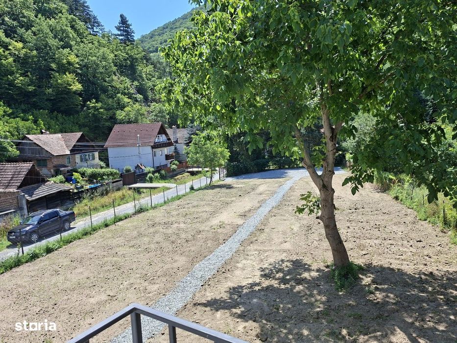 Casa individuala premium 236 mp utili si teren 1200 in Cisnadioara