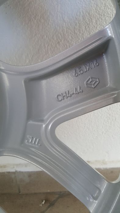 JanteRenaultClioCapturZoeTwingoModusWindMeganeScenicLoganSanderoJoggerLodgyDokkerSpringStepwayNissanMicraNote4X100