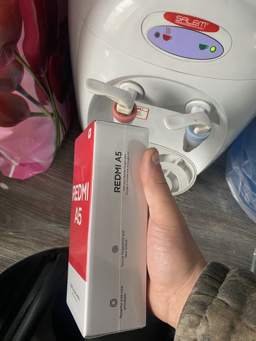 Продам телефон редми А5