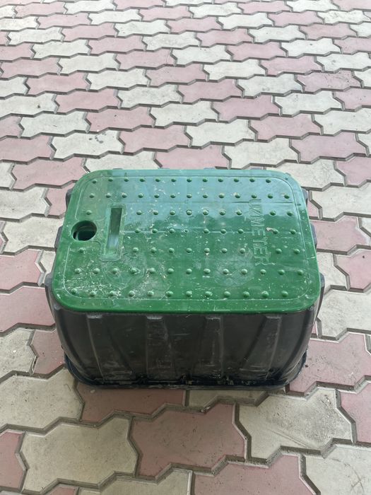Продаётся полимерный  ящик доя воденого счётчика 60х40х40