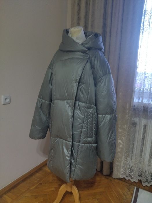 Продам зимнюю куртку