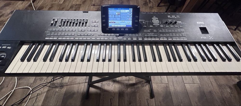 [Vand/Schimb] Korg Pa3X Pro !! Unic in Romania !!