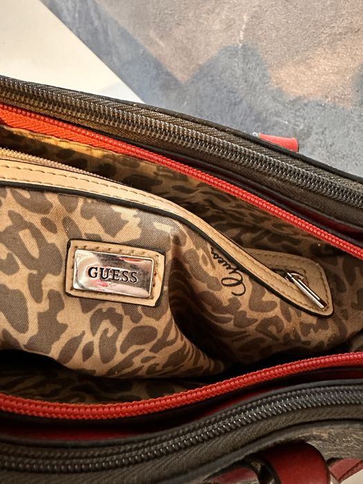 Vand SET geanta + portofel GUESS