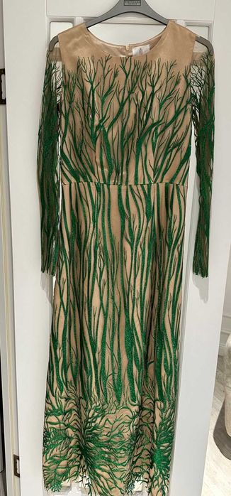 Красивые и качественныеплатья.