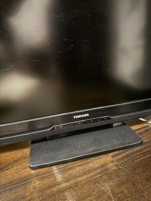 Продам телевизор