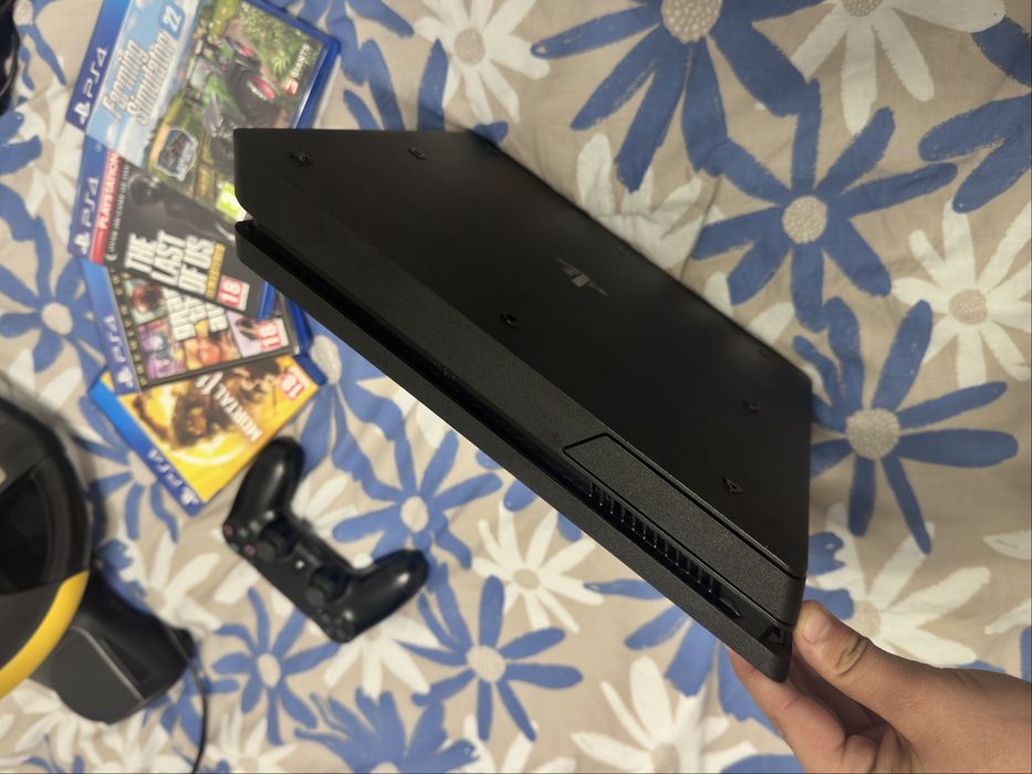 Vand consola ps4