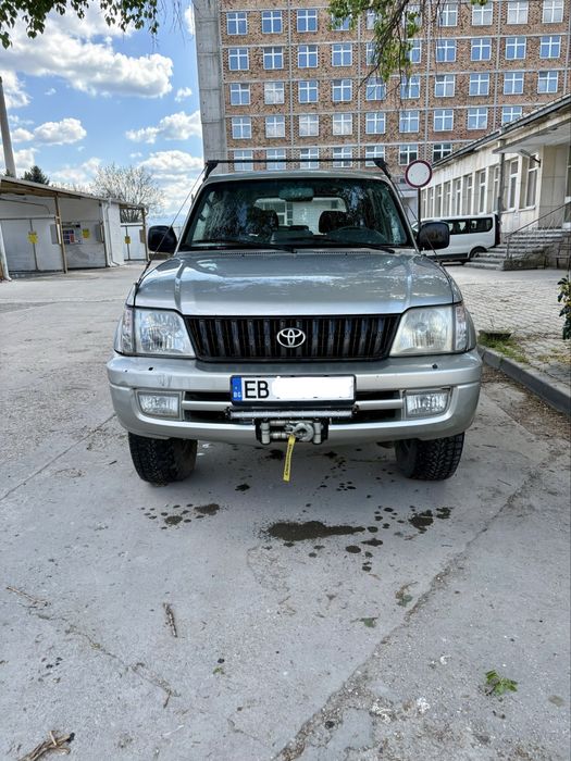 Toyota Land Cruiser 90