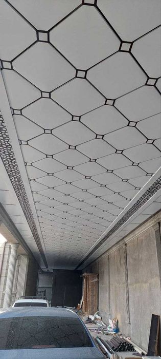 Tunikabond va Travertin.