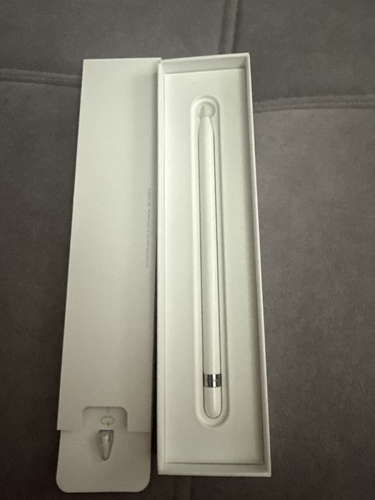 Apple pencil оригинал100%