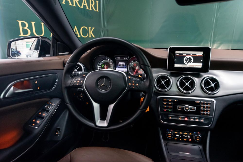 Volan Mercedes AMG complet cu padele si airbag