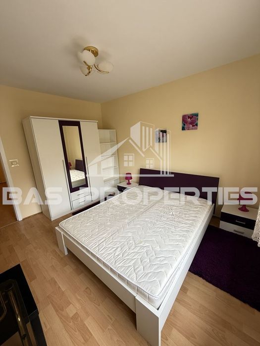 Дава се под наем Двустаен апартамент в София, Център - 60 кв.м за 698.19 € - Снимка #4