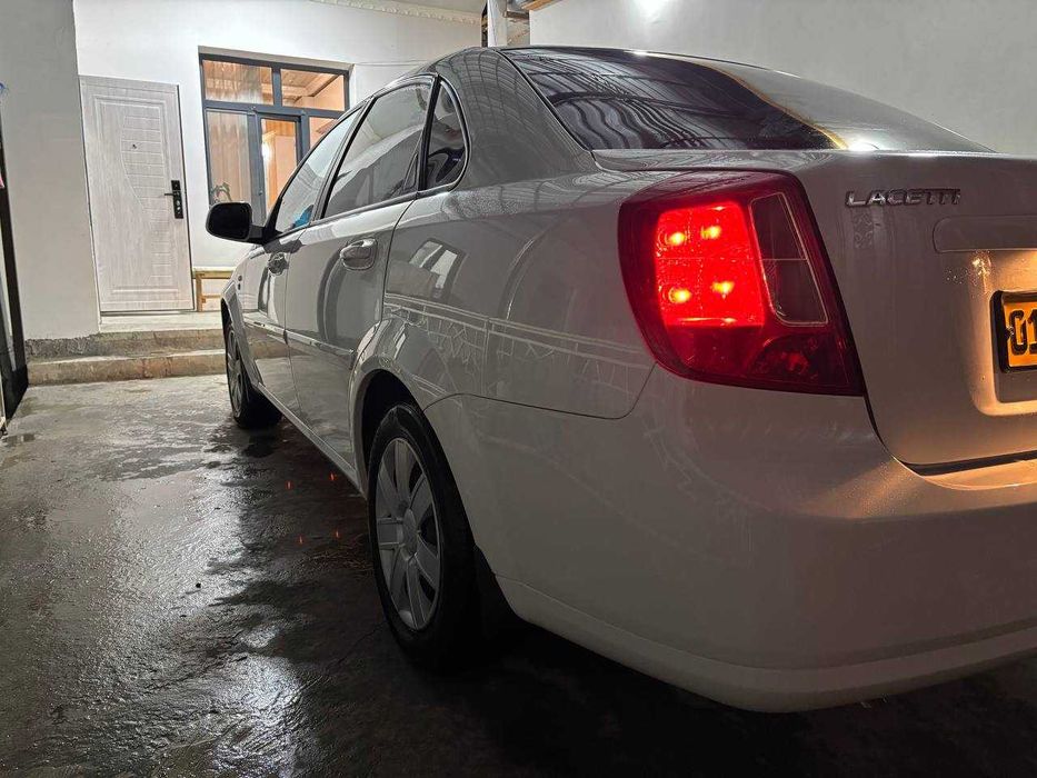 Продам свою Lacetti, 2 позиция, 2023