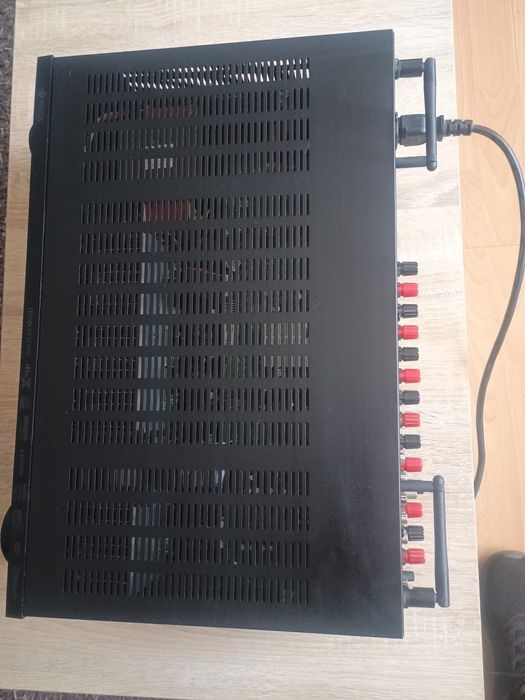 Vând Denon AVR-X1600H DAB + 4 Sateliți Pioneer S11 + 2 Cabluri Boxe + 1 Cablu HDMI