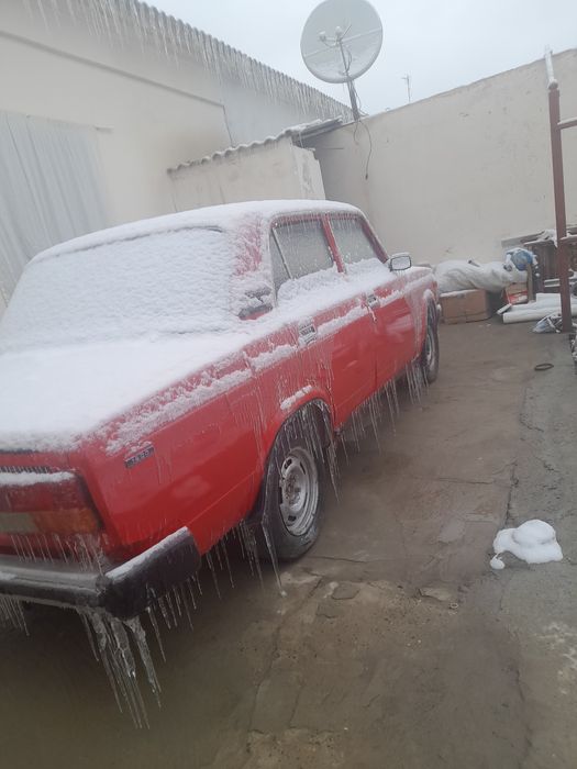 Avtomashina vaz 2105