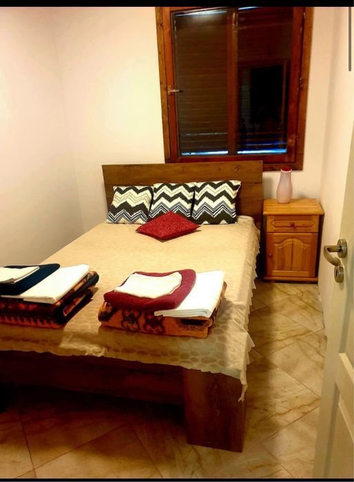 Продава се Къща в с. Чифлик, Област Ловеч - 200 кв.м за 315 €/кв.м - Снимка #2